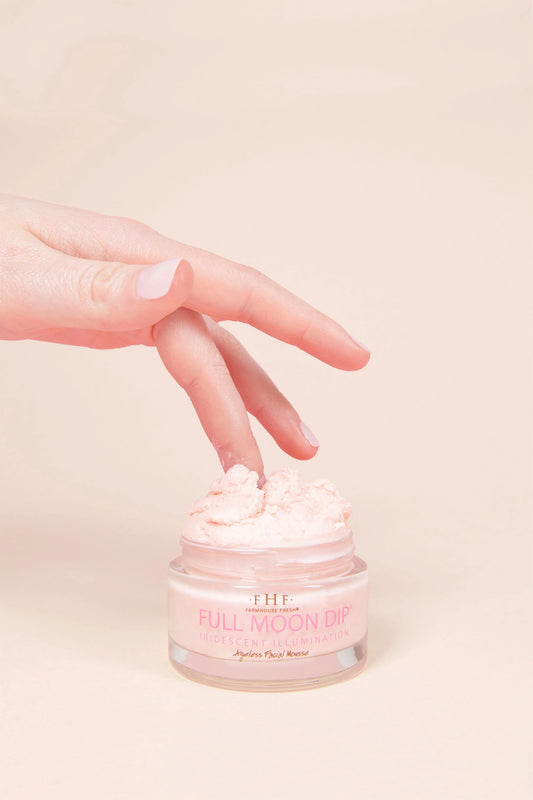 Farmhouse Fresh Full Moon Dip® Illumination Mousse with Retinol + Peptides